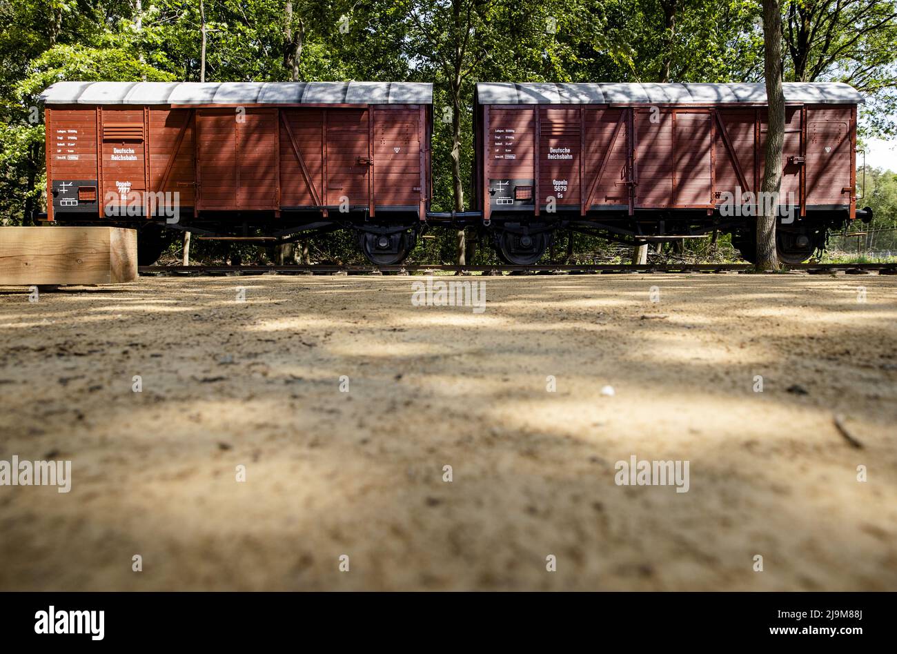 Wagons déportation guerre mondiale Banque de photographies et d'images à  haute résolution - Alamy