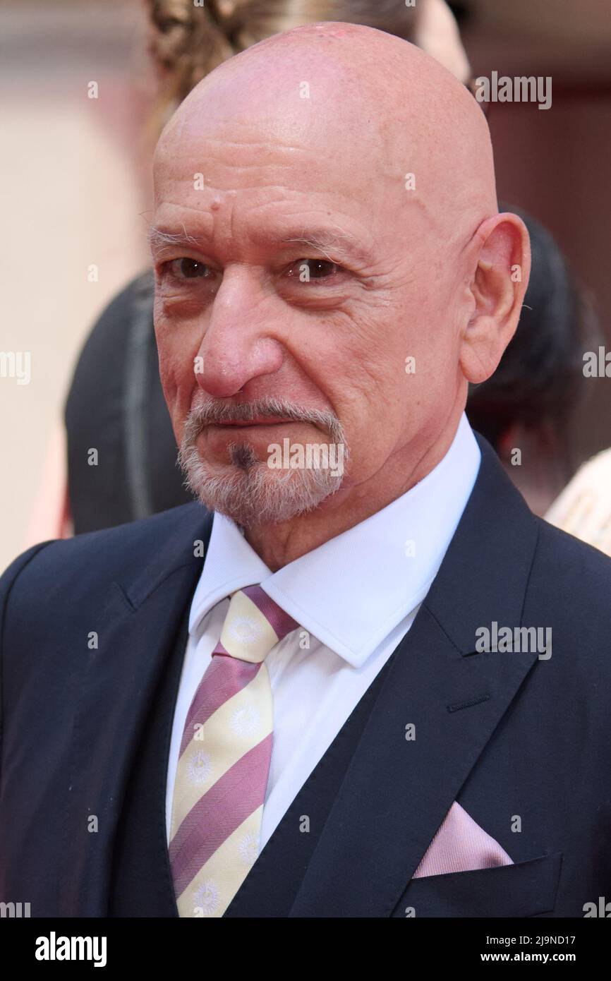 Londres, Royaume-Uni . 24 mai 2022 . Sir Ben Kingsley a photographié en arrivant aux prix Prince's Trust et TKMaxx & HomeSense au Theatre Royal Drury Lane. Crédit : Alan D West/Alay Live News Banque D'Images