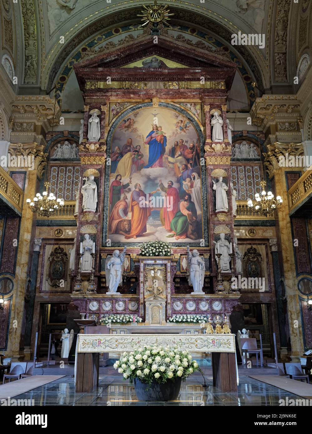 TURIN, ITALIE - 24 MAI 2022 : l'image de Marie aide des chrétiens à l'intérieur du sanctuaire homonyme Banque D'Images