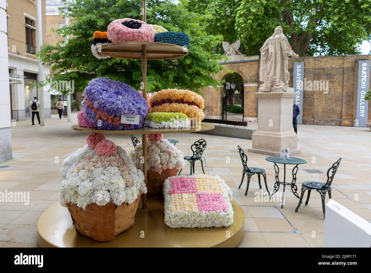 Des expositions florales célébrant le Jubilé de platine de la Reine sont vues au Chelsea à Bloom 2022 à Londres le spectacle d'art floral alternatif, transformer Banque D'Images