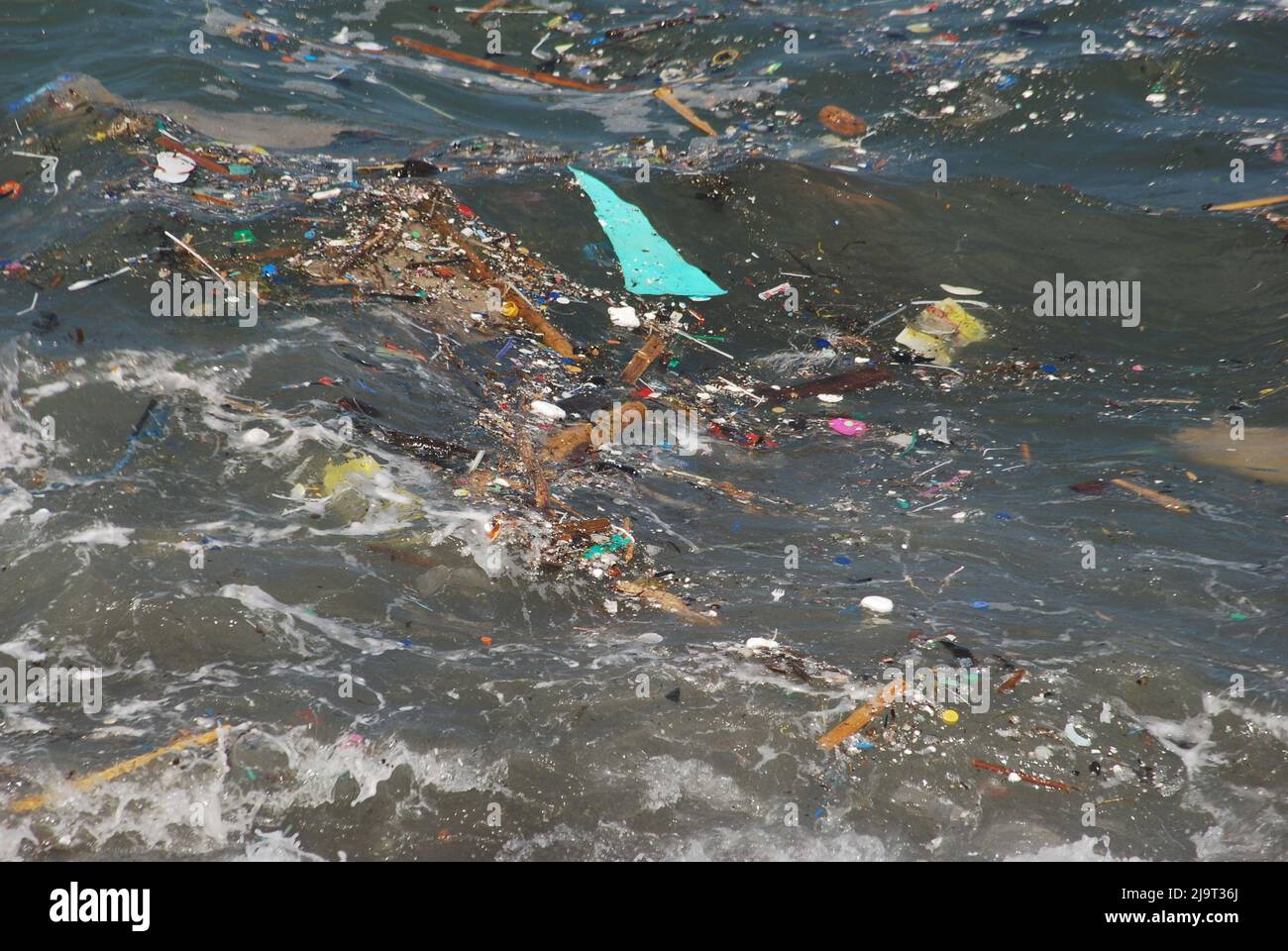 Pollution de l'océan Pacifique Banque D'Images