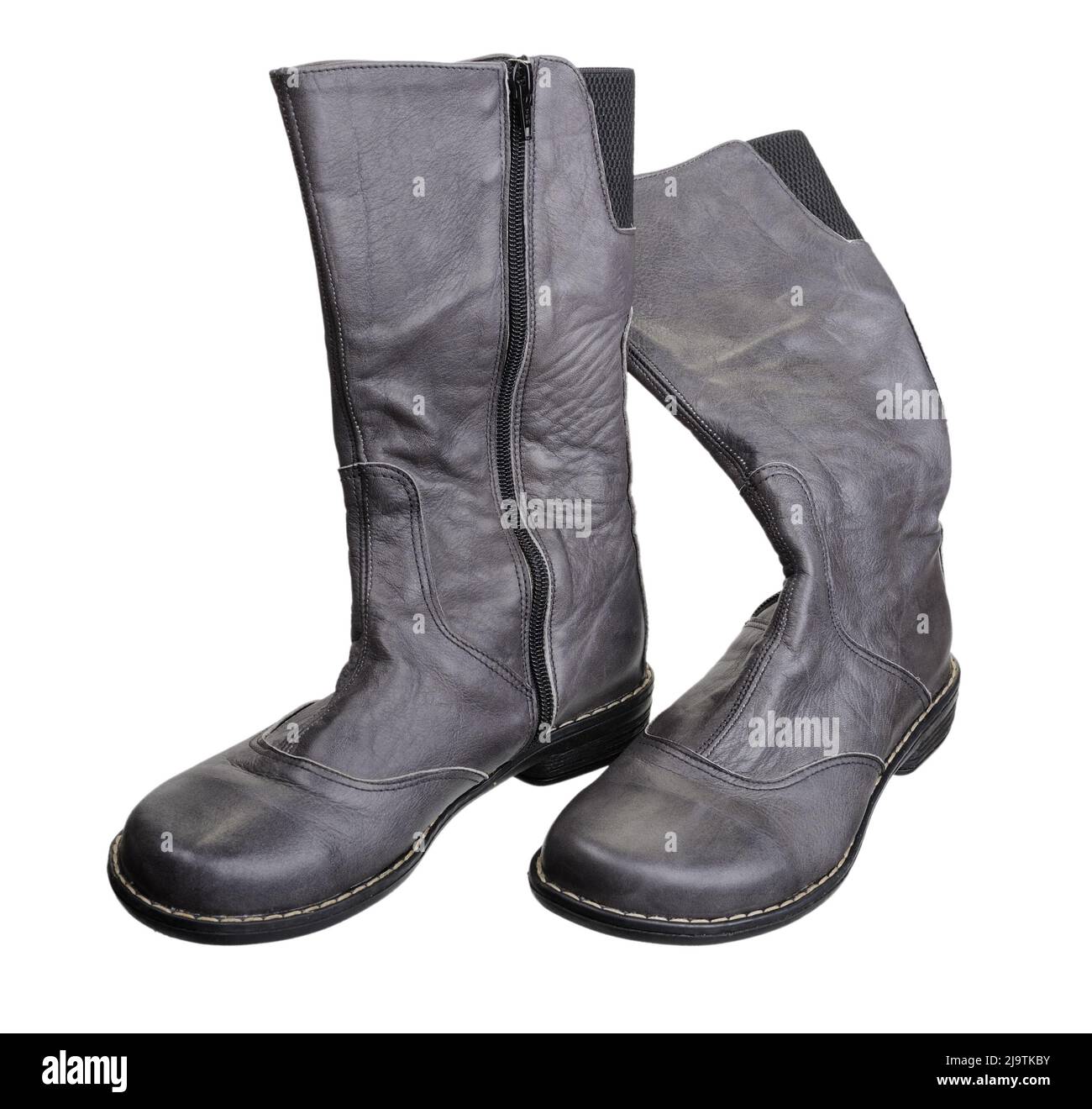 Paire de chaussures automnales légères pour femmes, isolées sur fond blanc Banque D'Images