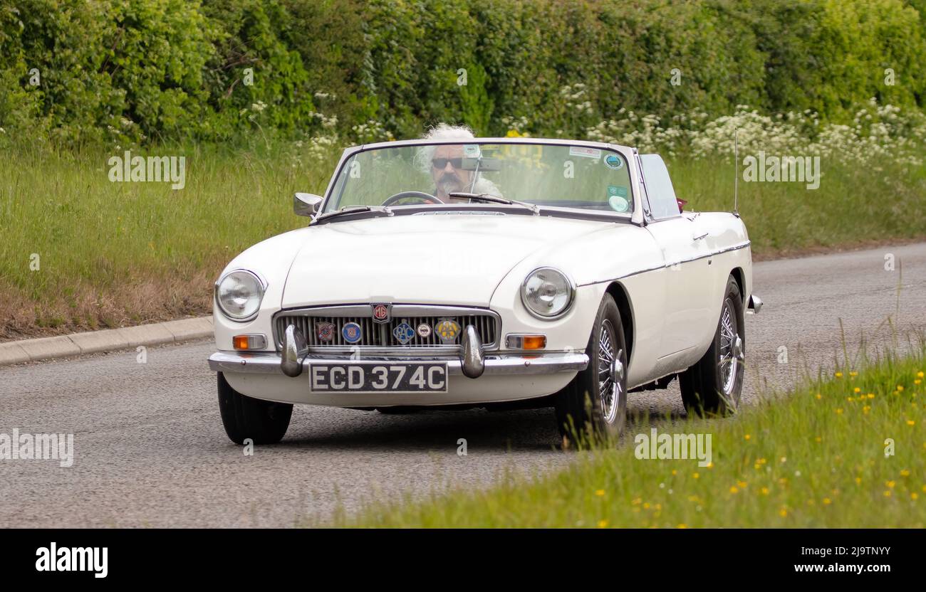 1965 blanc 1800 cc MGB Banque D'Images