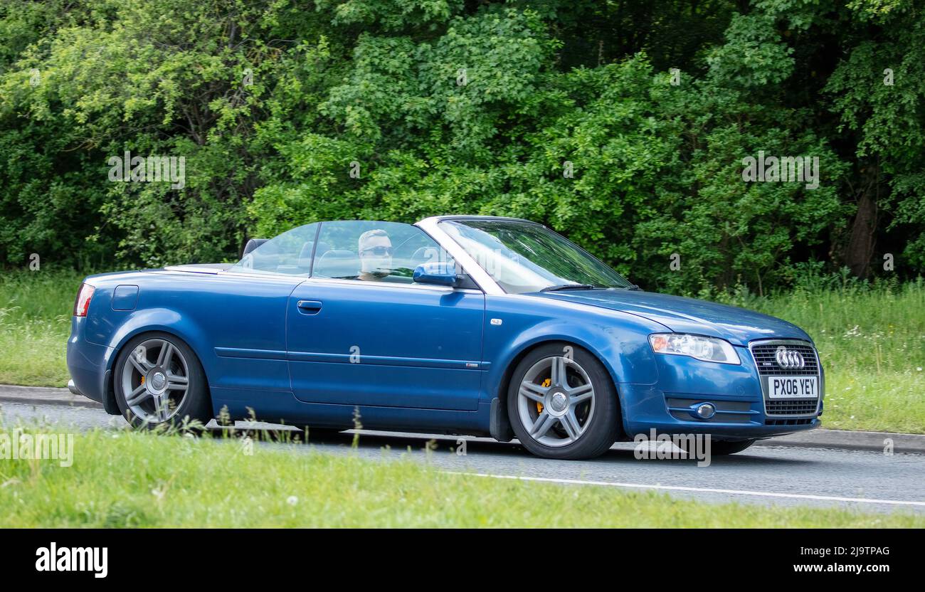 Cabriolet Audi A4 sport 2006 1986 cc Banque D'Images