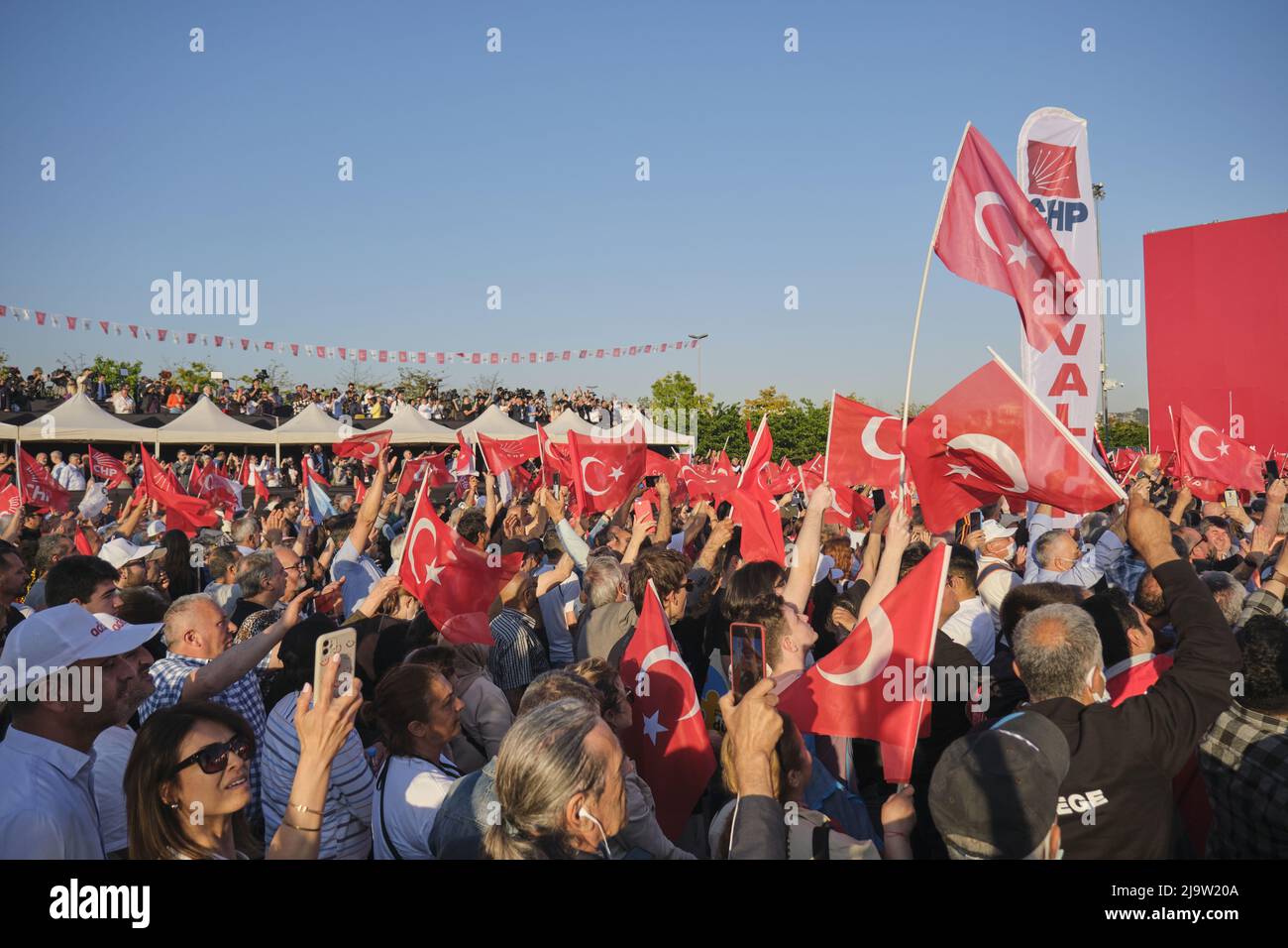 İstanbul, Turquie - 21 mai 2022: Il y a eu une grande participation à la voix de la nation rassemblement organisé par le parti populaire de la république à Maltepe Banque D'Images