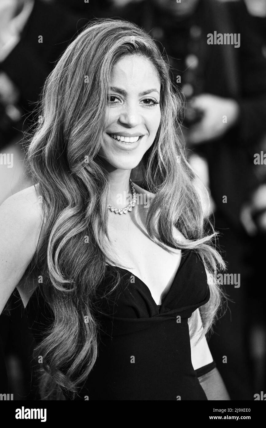 Shakira pendant Banque d'images noir et blanc - Alamy