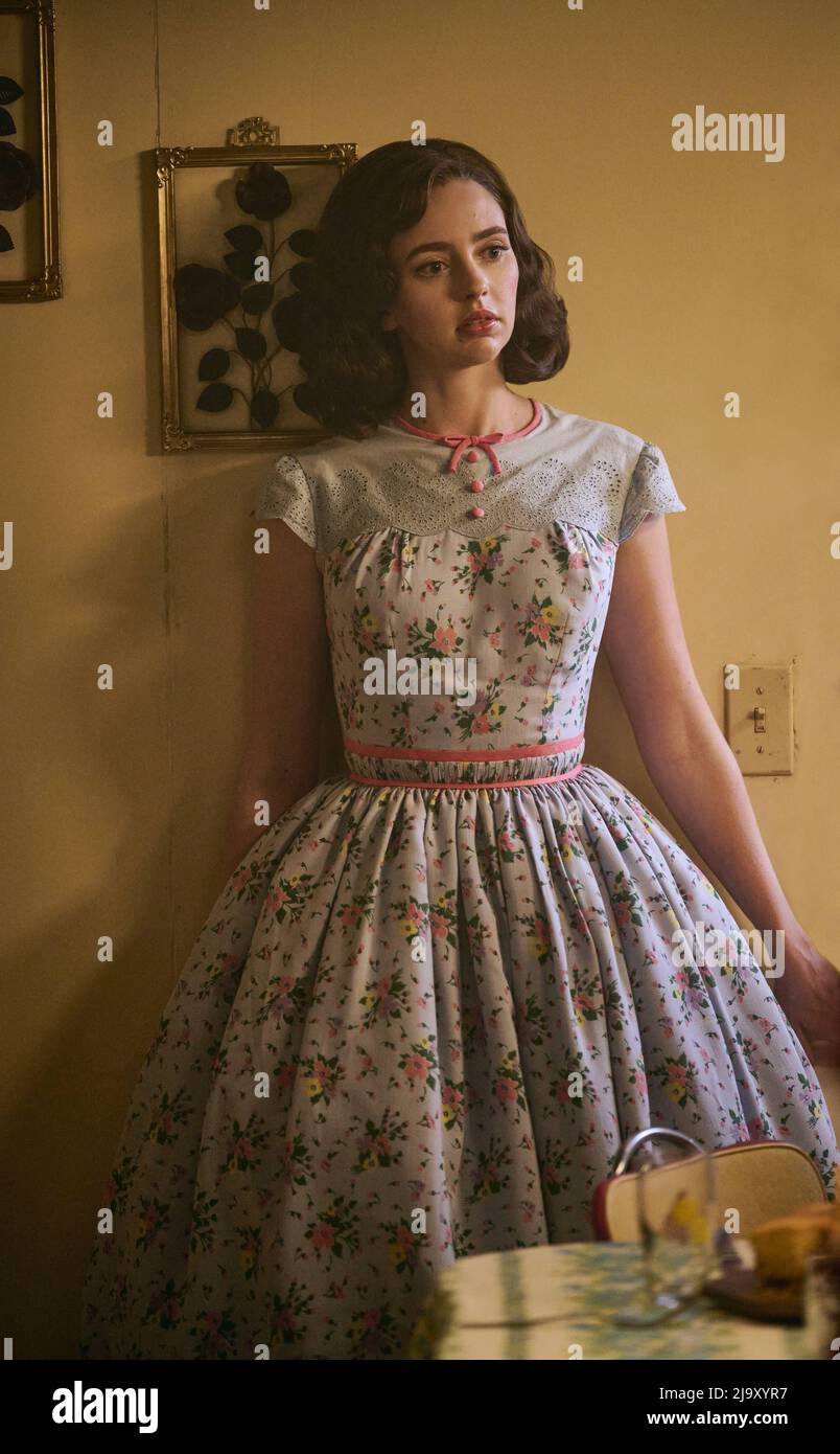 DATE DE SORTIE : le 24 juin 2022. TITRE : Elvis. STUDIO: Roadshow Entertainment. DIRECTEUR: Baz Luhrmann. TERRAIN : un regard sur la vie de la légendaire star du rock and roll, Elvis Presley. AVEC: NATASHA BASSETT comme Dixie Locke. (Image de crédit : © Roadshow Entertainment/Entertainment Pictures) Banque D'Images