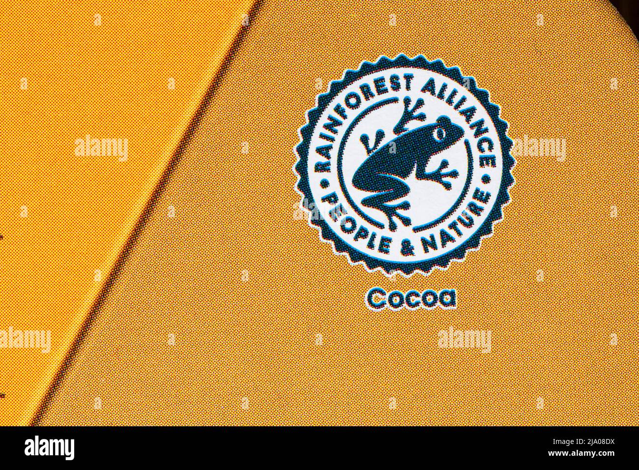 Logo « Rainforest Alliance People & nature Certified » cacao Boîte de  Magnum Double or caramel milliardaire icecreams glace Photo Stock - Alamy