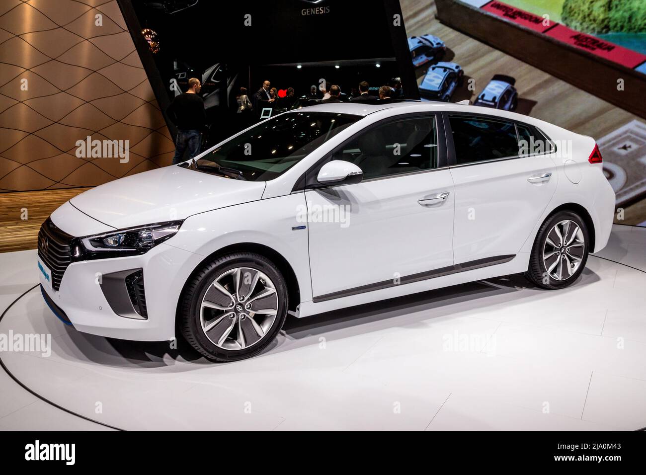 La voiture Hyundai IONIQ a été présentée au salon international de l'automobile de Genève. Suisse - 2 mars 2016. Banque D'Images