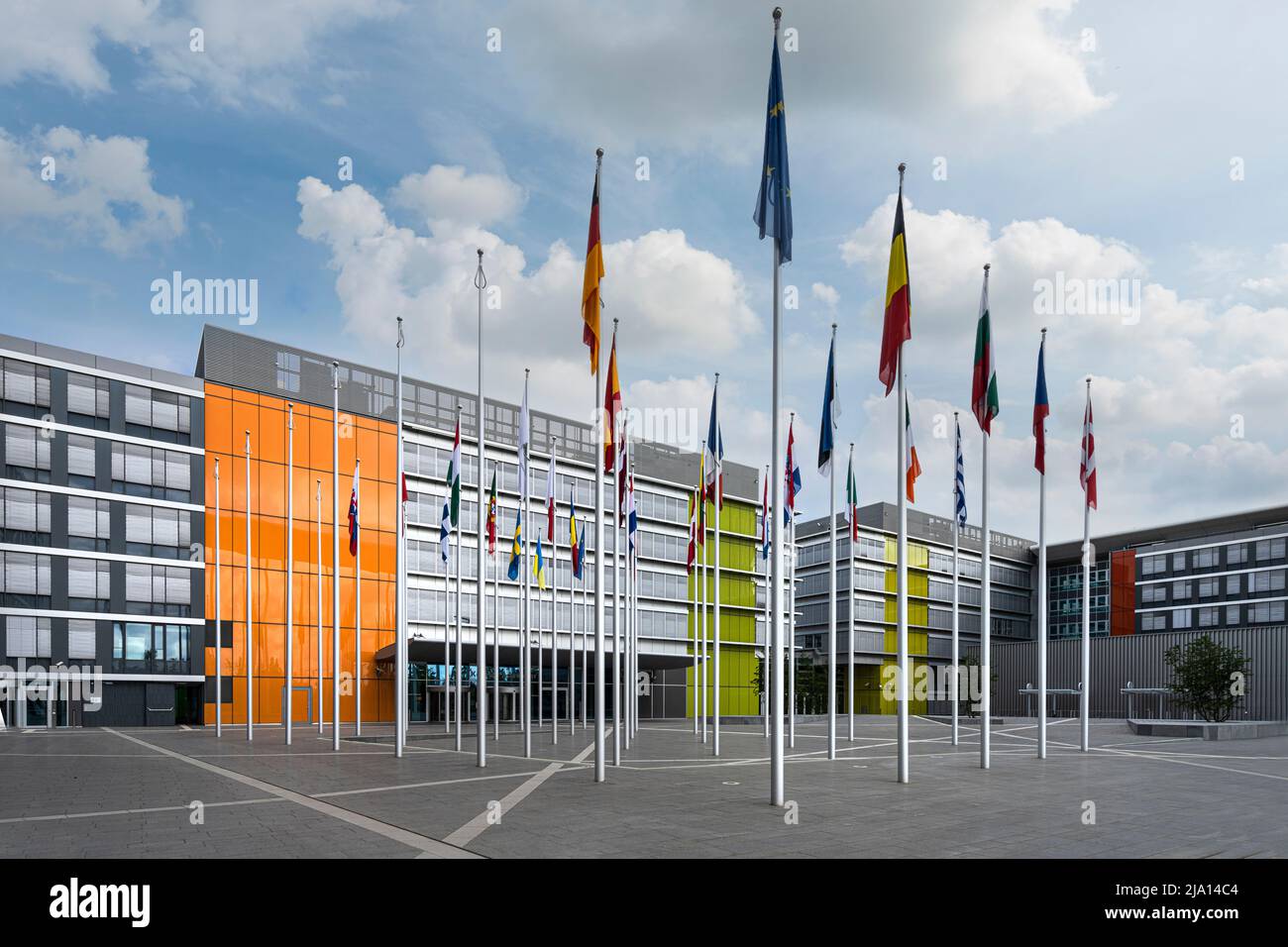 Luxembourg, mai 2022. Vue extérieure du Parlement européen - Adenauer Building dans le centre-ville Banque D'Images
