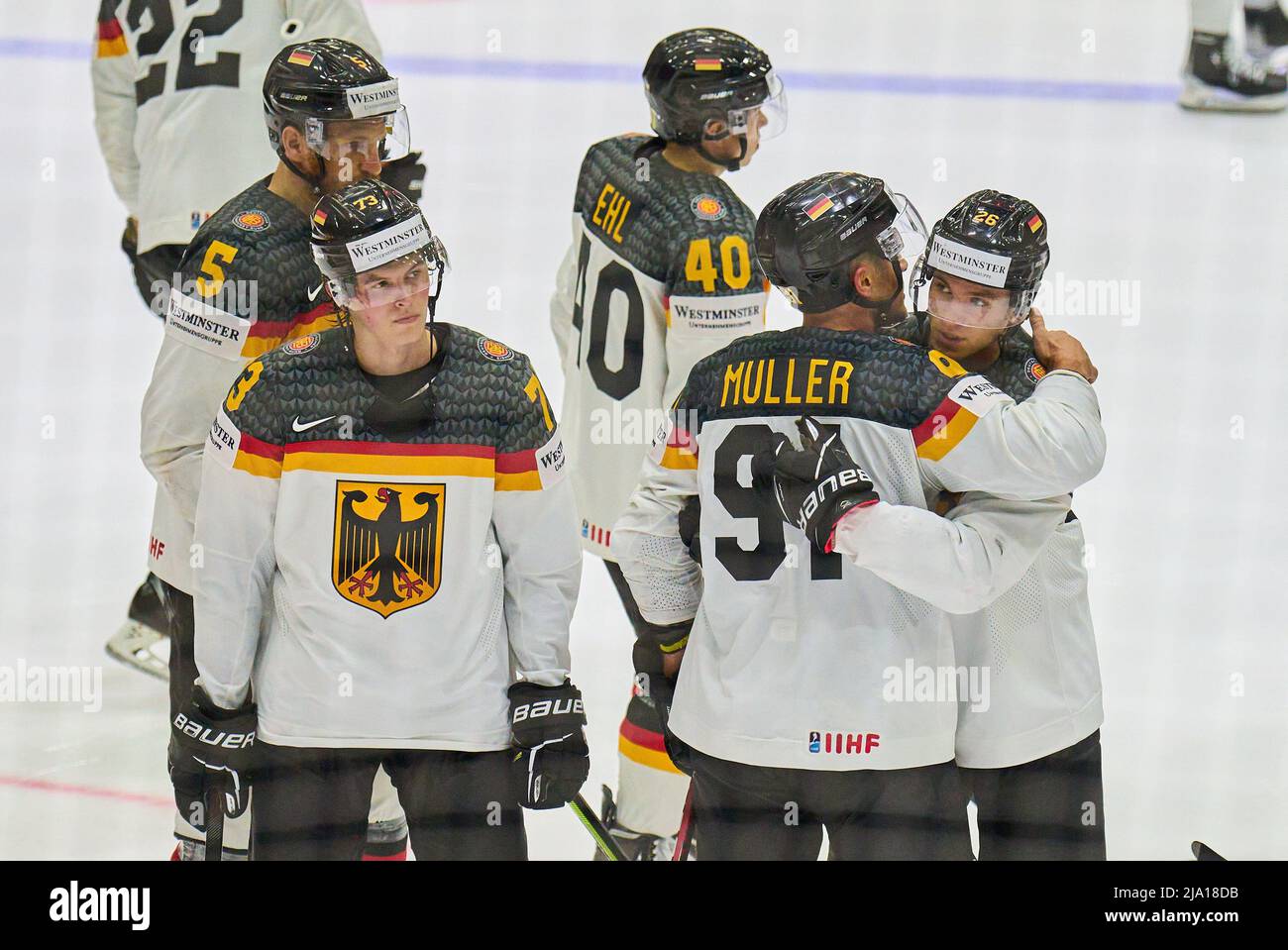 Helsinki, Finlande, 26 mai 2022, l'équipe DEB est déçue par Lukas Reichel Nr.73 d'Allemagne Moritz Müller, Mueller Nr.91 d'Allemagne Samuel Soramies Nr.26 d'Allemagne Korbinian Holzer Nr.5 d'Allemagne au match ALLEMAGNE - RÉPUBLIQUE TCHÈQUE 1-4 Championnat DU MONDE DE HOCKEY SUR GLACE IIHF quart final à Helsinki, Finlande, mai 26, 2022, saison 2021/2022 © Peter Schatz / Alamy Live News Banque D'Images