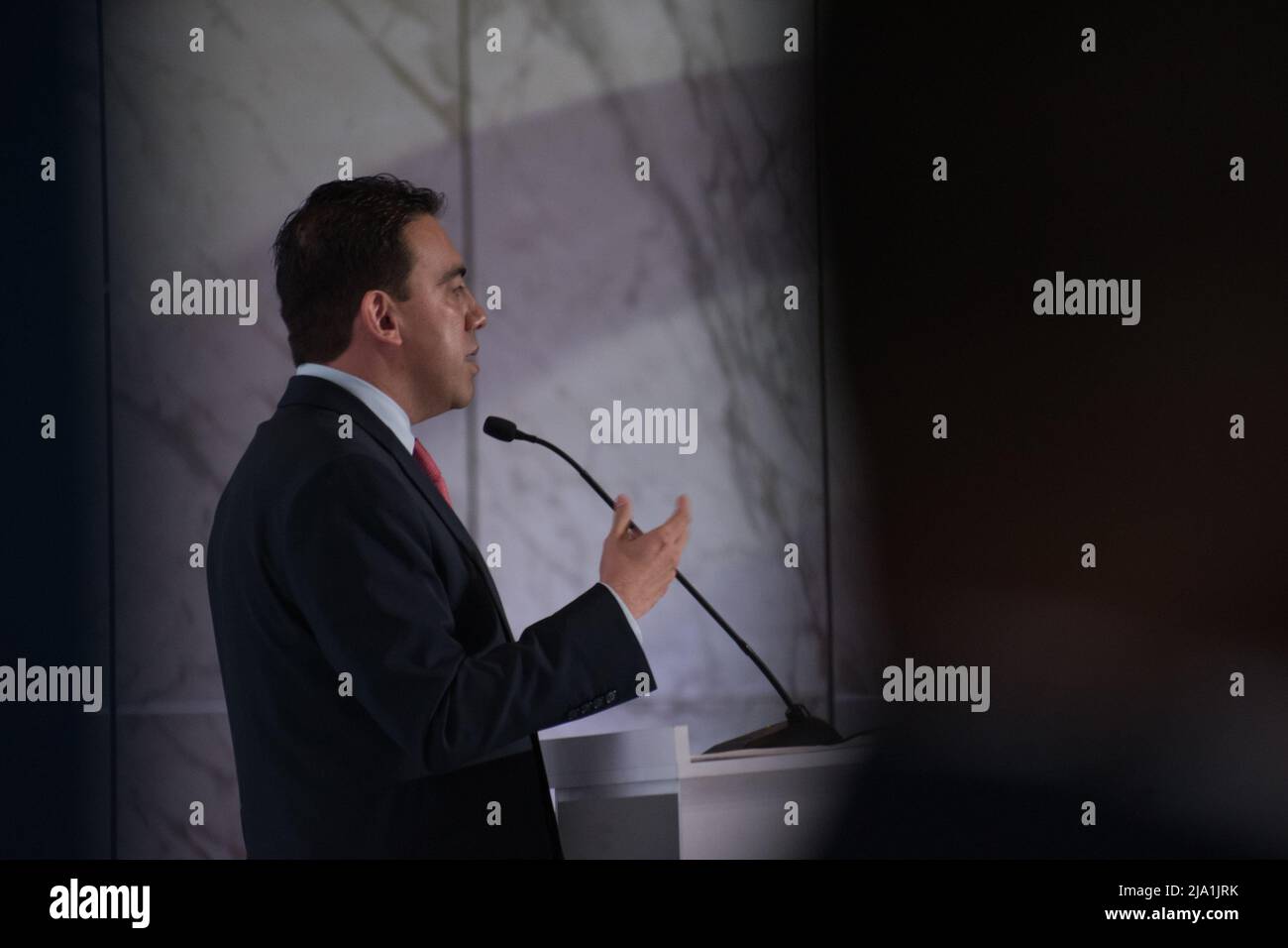 Bogota, Colombie, 26 mai 2022. Le registraire national colombien Alexander Vega lors de la réunion des missions internationales de vérification des élections présidentielles de 2022 en Colombie qui aura lieu le 29 mai. À Bogota, Colombie, le 26 mai 2022. Photo de: Camilo Erasso/long Visual Press Banque D'Images