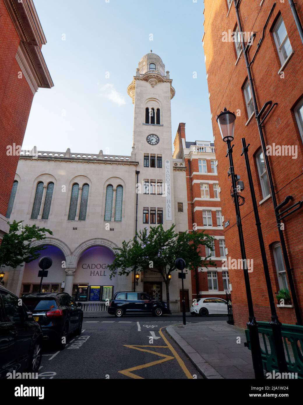 Londres, Grand Londres, Angleterre, mai 14 2022: Cadogan Hall, une salle de concert à Sloane Terrace près de Sloane Square, Chelsea. Banque D'Images