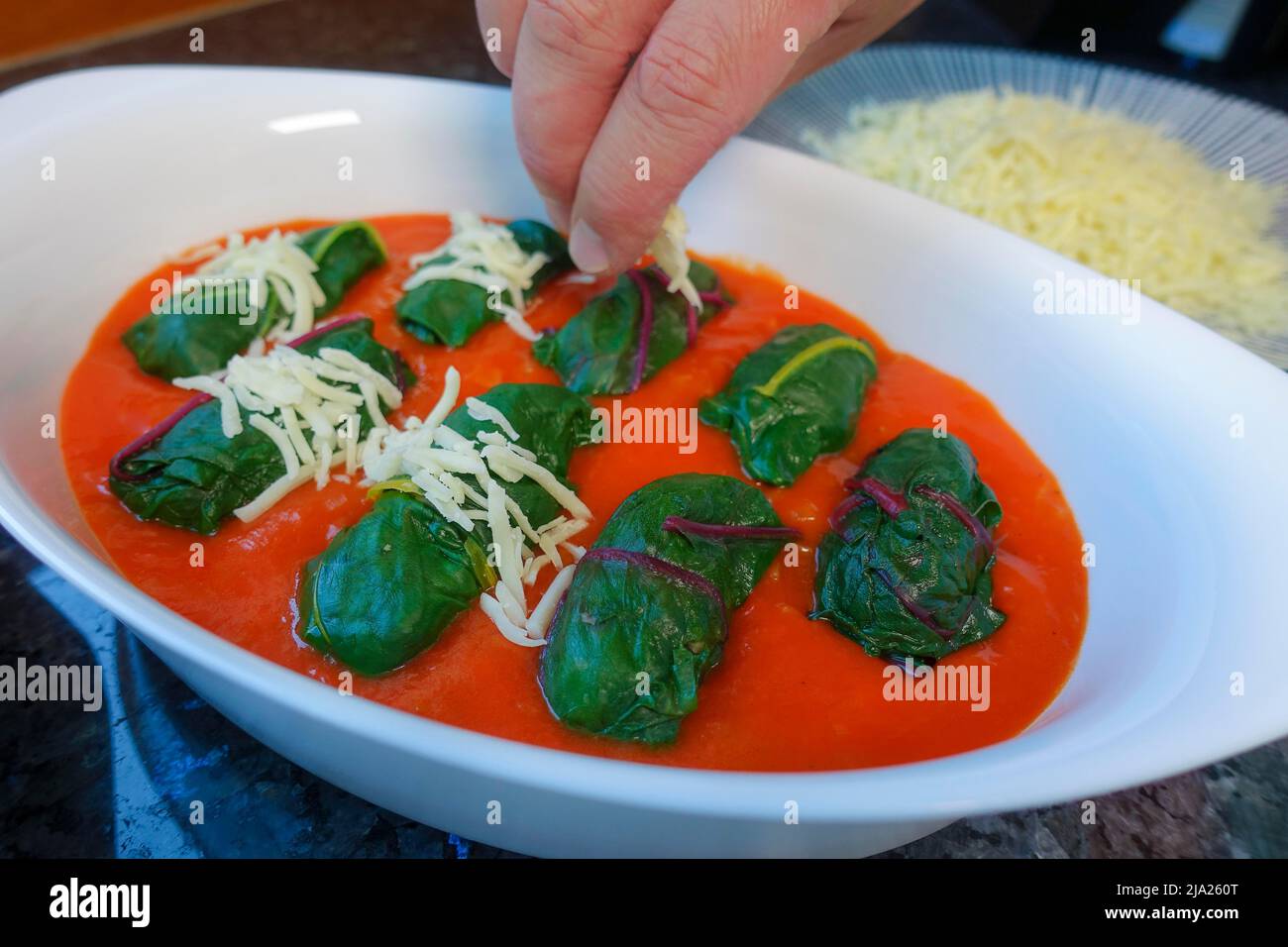 Cuisine souabe, préparation des grenouilles à feuilles de Bietigheim ...