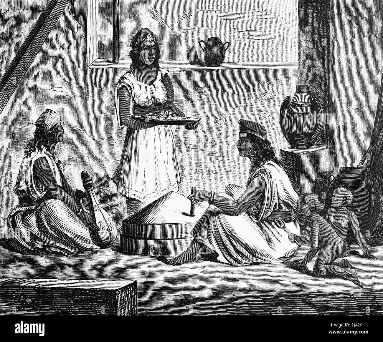 Trois femmes, Kabyles, Berber, deux petits enfants, costume traditionnel, bijoux, verseuse d'eau, conversation, assis, portrait, illustration historique Banque D'Images