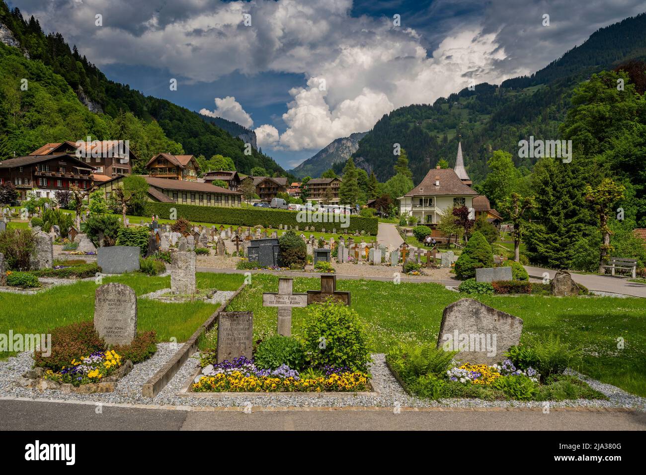 Cimetière, Lauterbrunnen, canton de Berne, Suisse Banque D'Images