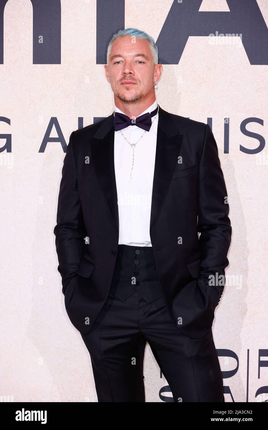 Cannes, France, 26 mai 2022. Dipo participant au gala de l'amfAR Cannes 2022 à l'Hôtel du Cap-Eden-Roc le 26 mai 2022 à Cap d'Antibes, France. Photo de Marco Piovanotto/ABACAPRESS.COM Banque D'Images