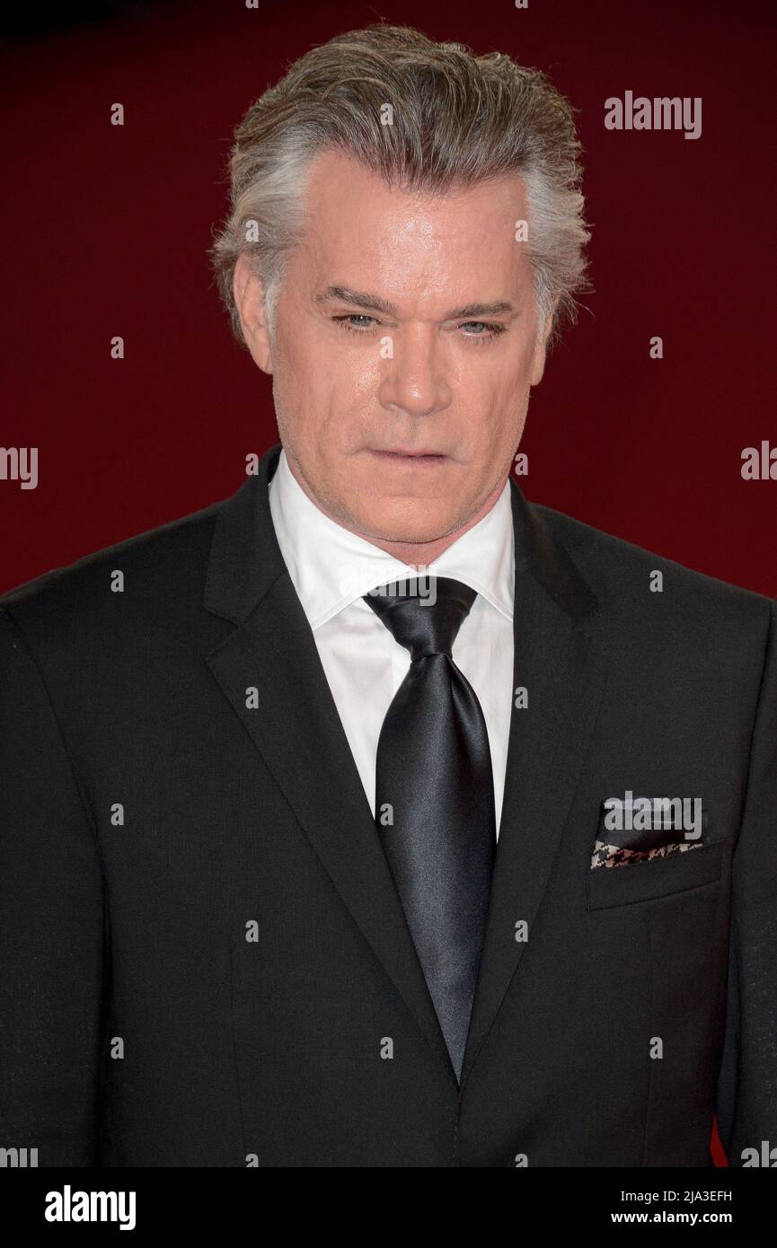 Photo du dossier en date du 9 septembre 2014 de Ray Liotta à Alex de Venise première pendant 40th Festival du Cinéma américain de Deauville, France. - L'acteur Ray Liotta est mort à 67 ans. Liotta était en République Dominicaine tournage du film eaux dangereuses, quand il est mort dans son sommeil. Photo de Julien Reynaud/APS/ABACAPRESS.COM Banque D'Images