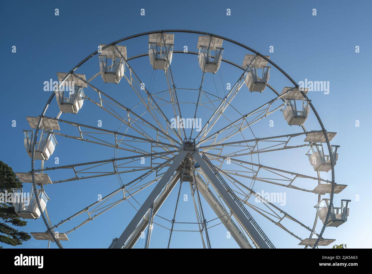 Grande roue au parc de Capivari - Campos do Jordao, Sao Paulo, Brésil Banque D'Images