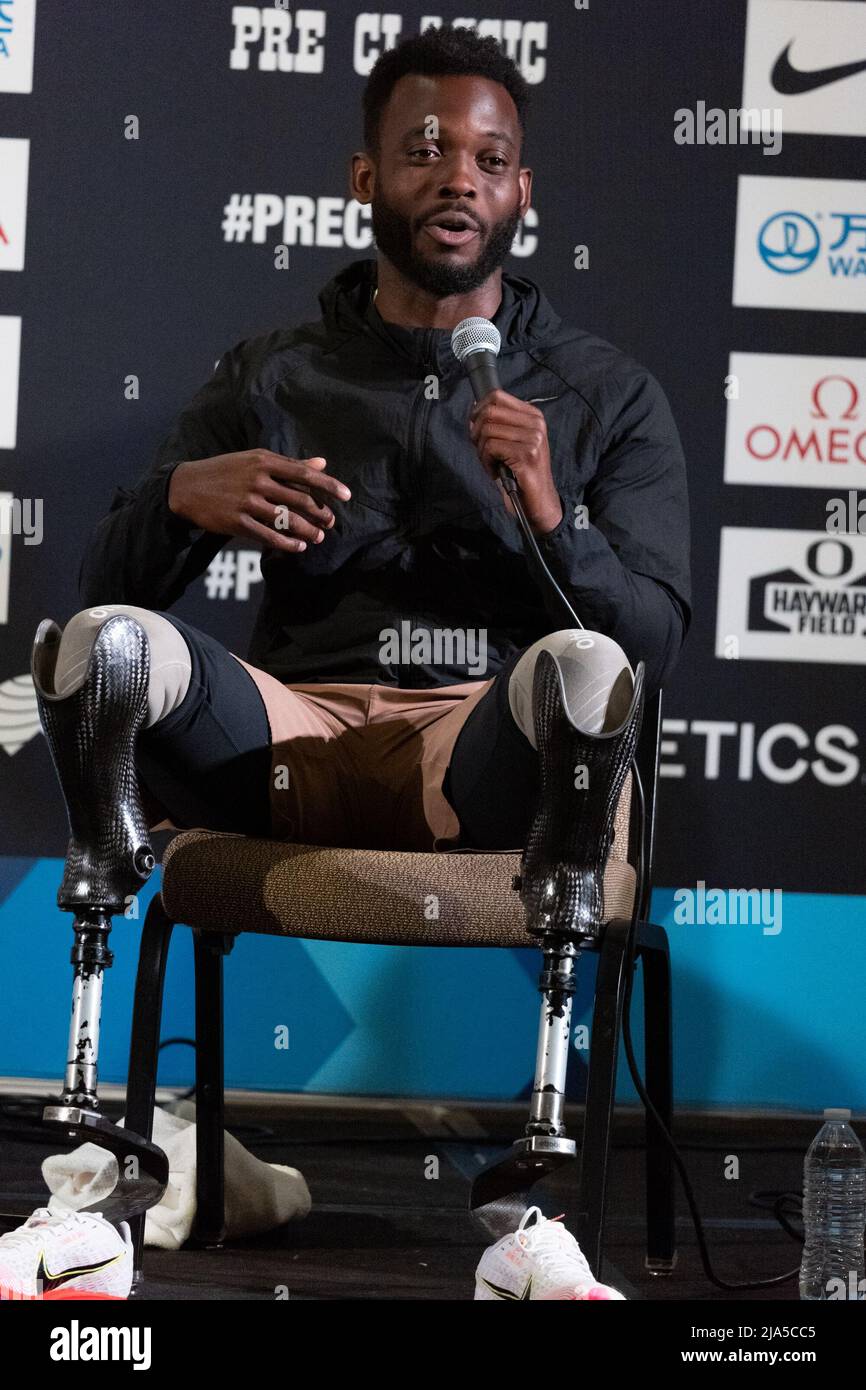 Eugene, Oregon, États-Unis. 27th mai 2022. BLAKE LEEPER des États-Unis parle lors d'une conférence de presse à l'hôtel Graduate d'Eugene, Oregon. Leeper est en compétition dans le Mens Para 400m T62 vendredi soir à Hayward Field à Eugene, OREGON. (Credit image: © Brian Branch Price/ZUMA Press Wire) Credit: ZUMA Press, Inc./Alay Live News Banque D'Images