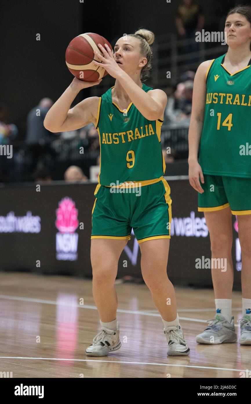 Basket femme australienne Banque de photographies et d'images à haute  résolution - Alamy