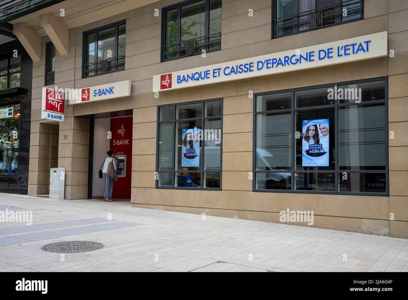 Luxembourg, mai 2022. Vue extérieure de la succursale S-Bank dans le centre-ville Banque D'Images