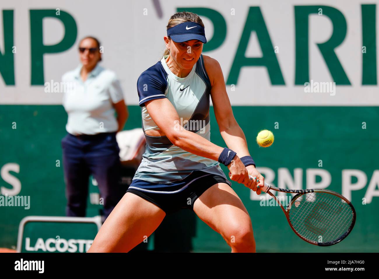 Paris, France. 28th mai 2022. Paula Badosa, joueur de tennis espagnol, est en action lors du tournoi de tennis Grand Chelem ouvert en 2022 à Roland Garros, Paris, France. Frank Molter/Alamy Actualités en direct Banque D'Images