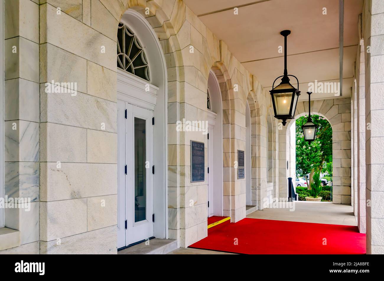 L'hôtel de ville de Biloxi est photographié sur la rue Lameuse, le 22