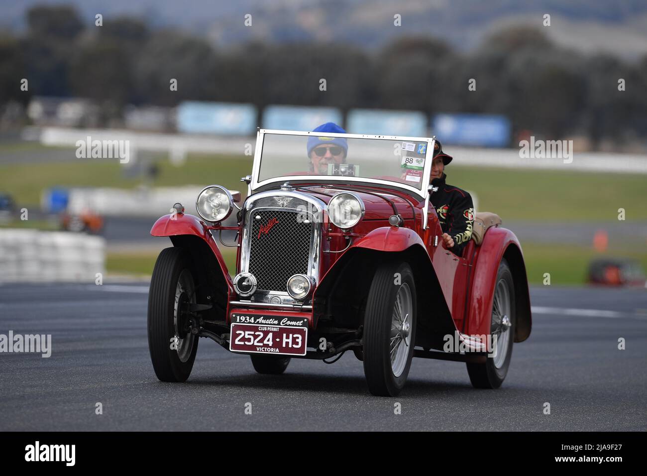 Winton, Australie. 29 mai 2022. Une comète d'Austin de 1934 visite le circuit de course de Winton pour les tours historiques de la parade de véhicules à l'historique Winton, la plus grande et la plus populaire des courses automobiles historiques d'Australie. Crédit : Karl Phillipson/Optikal/Alay Live News Banque D'Images