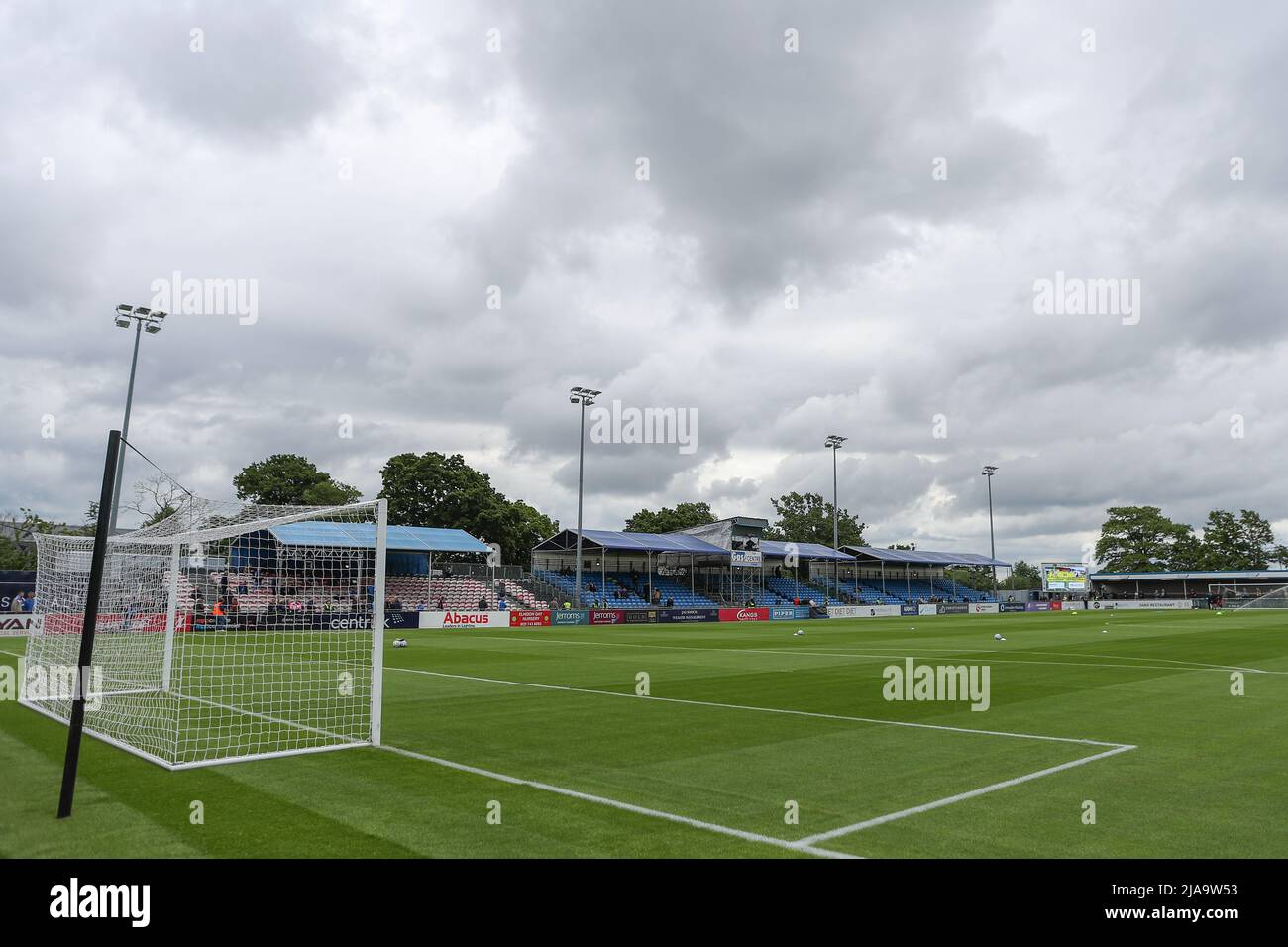 Vue générale à l'intérieur de l'arène Armco, stade des Solihull Moors Banque D'Images