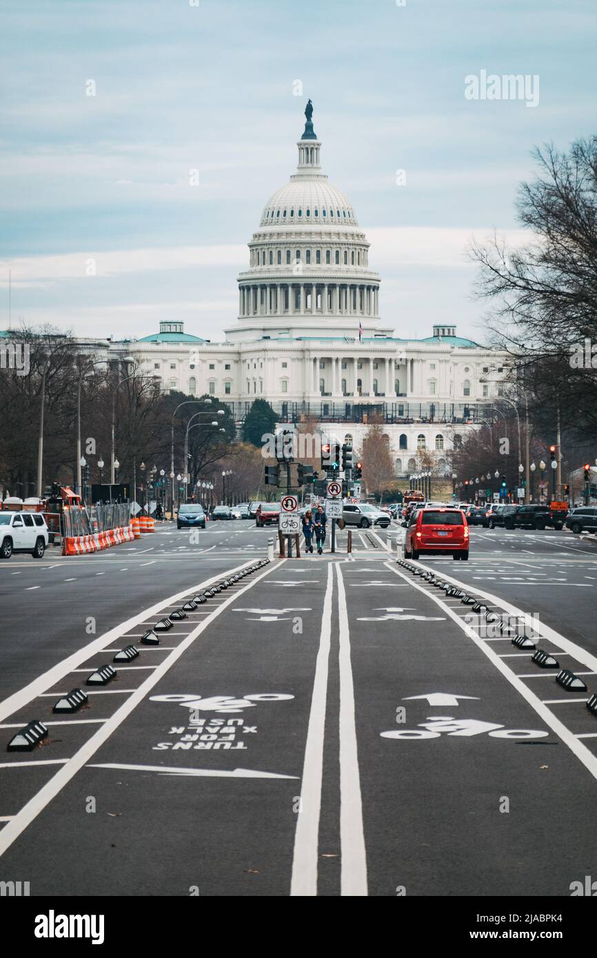 Les pistes cyclables mènent au bâtiment du Capitole des États-Unis à Washington, D.C. Banque D'Images