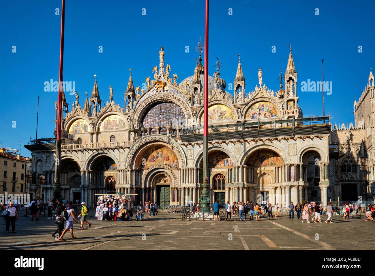 Place Saint-Marc et basilique Saint-Marc à Venise, Italie Banque D'Images