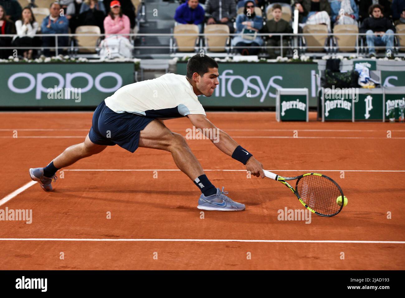 Paris, France. 29th mai 2022. PARIS, IF - 29.05.2022 : ROLAND GARROS 2022 - Carlos Alcaraz (ESP) lors du tournoi Roland Garros 2022 qui s'est tenu à Paris, France. (Photo: Andre Chaco/Fotoarena) crédit: Foto Arena LTDA/Alay Live News Banque D'Images