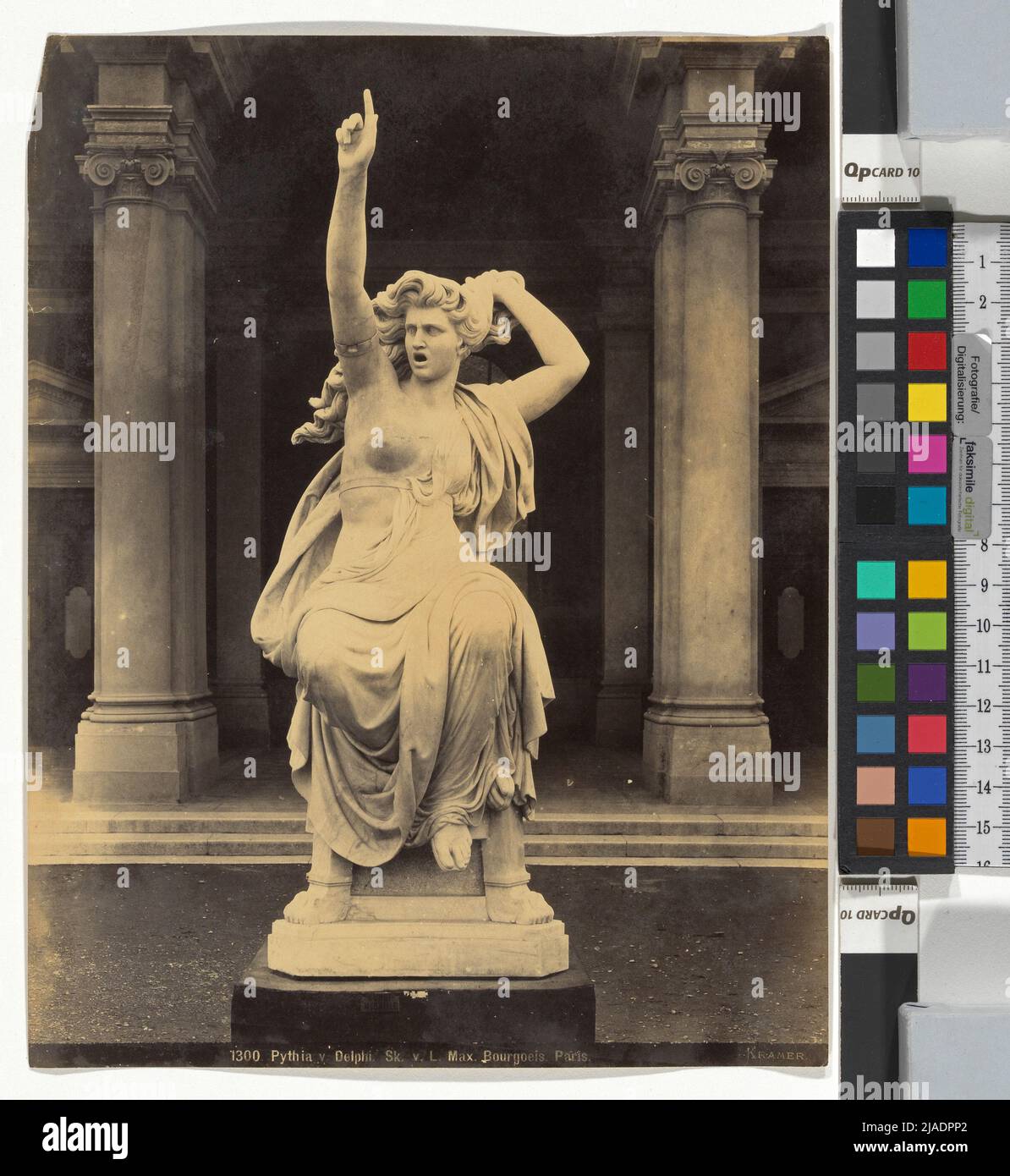 Exposition universelle 1873: 'Pythia von Delphes', sculpture de Maximilien Louis Bourgeois, Paris (No 1300). Oscar Kramer (1835-1892), photographe, Association viennoise de photographes, maison d'édition Banque D'Images