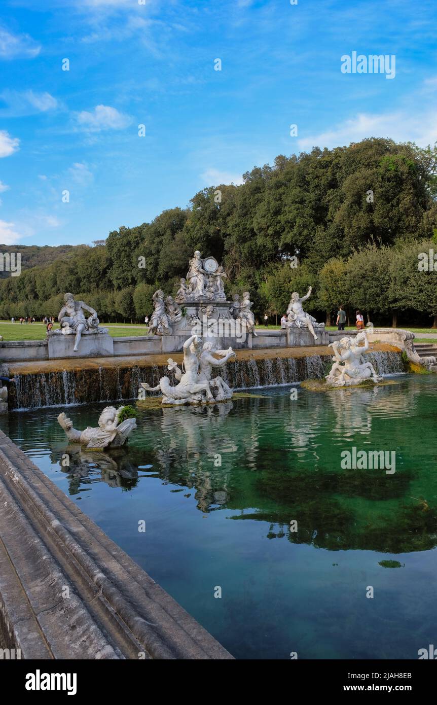 La Fontaine de Cérès, dans le magnifique parc du Palais Royal de Caserta. Banque D'Images