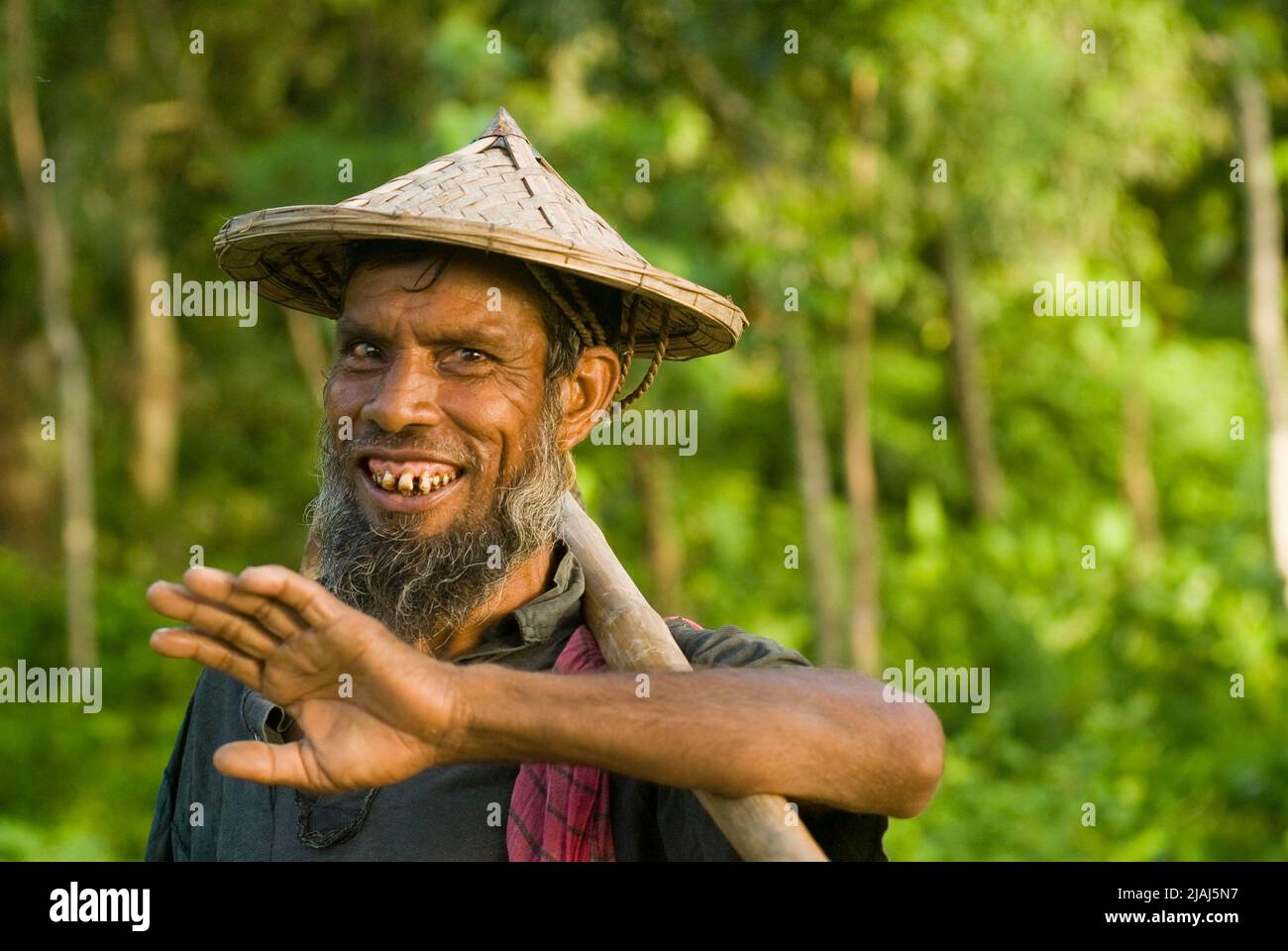 Portrait d'un agriculteur. Meherpur, Bangladesh. 26 juin 2007. Banque D'Images