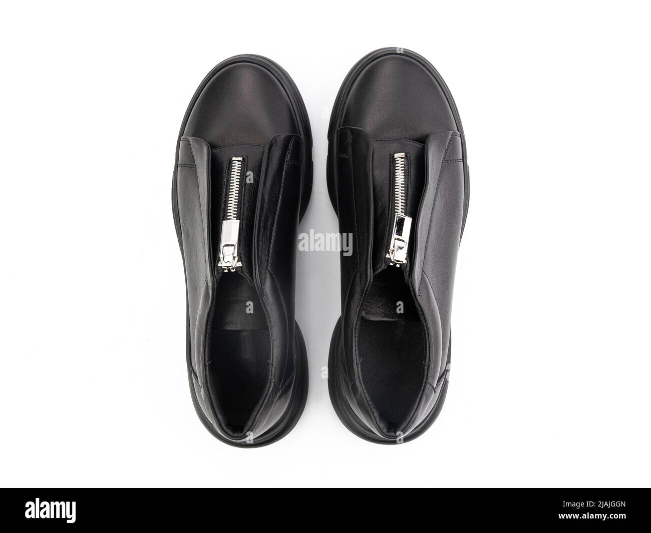 Chaussures de mocassin vintage. Gros plan. Photo publicitaire. chaussures gros plan. Gros plan sur un arrière-plan blanc. Vue de dessus Banque D'Images