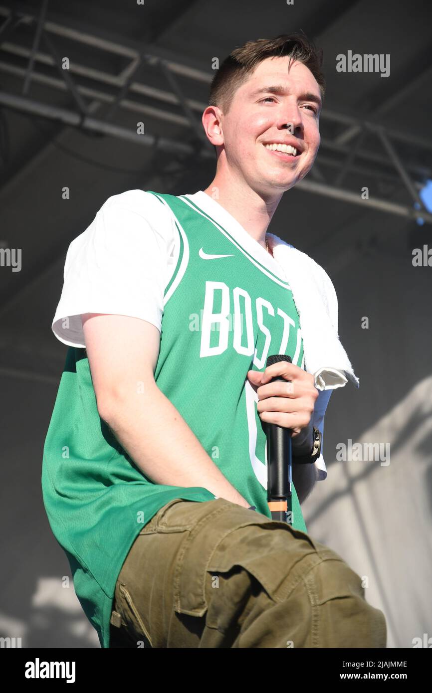 Le rappeur Cam Meekins est présenté sur scène lors d'un concert au festival de musique d'appel de Boston à Allston, Massachusetts, sur 29 mai 2022. Banque D'Images