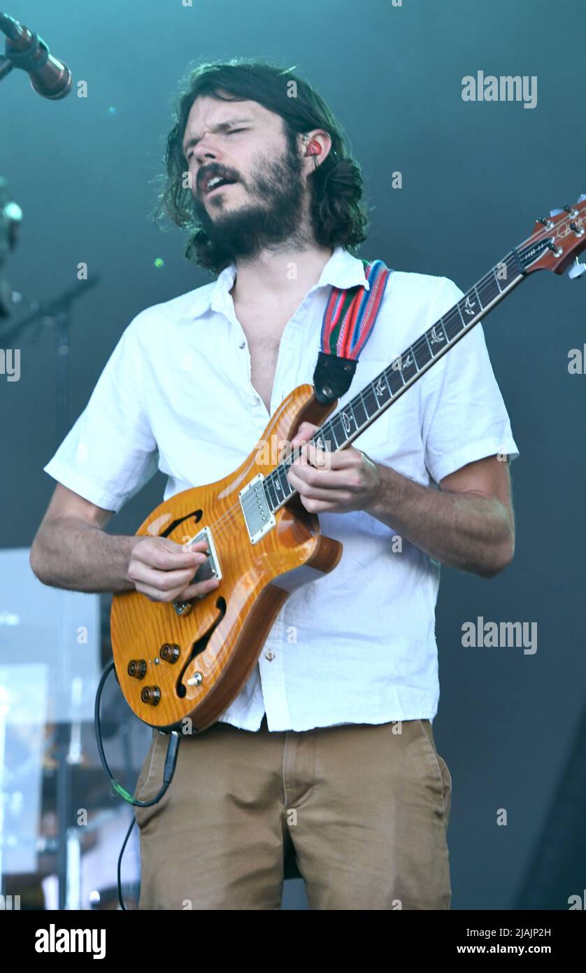 Le chanteur, auteur-compositeur et guitariste Rick Mitarotonda est présenté sur scène lors d'un concert avec Goose au festival de musique d'appel de Boston à Allston, Massachusetts, sur 29 mai 2022. Banque D'Images