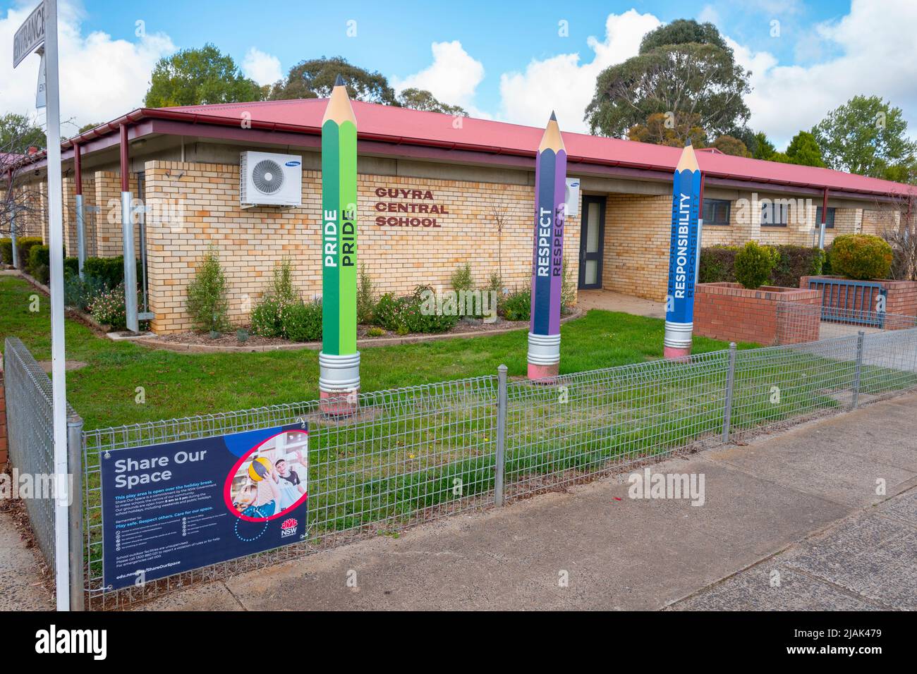 Guyra Central School est une école mixte de co-éducation, servant les années K-12, d'où le primaire et le secondaire, à Guyra, en Nouvelle-Angleterre, en Nouvelle-Galles du Sud Banque D'Images