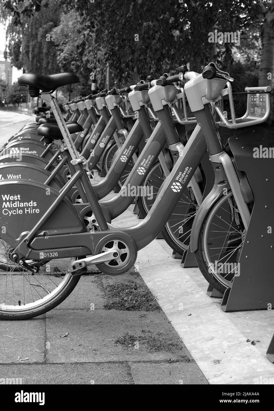 2022 mai - West Midland location de vélos sur un rack près de l'université de Birmingham Banque D'Images