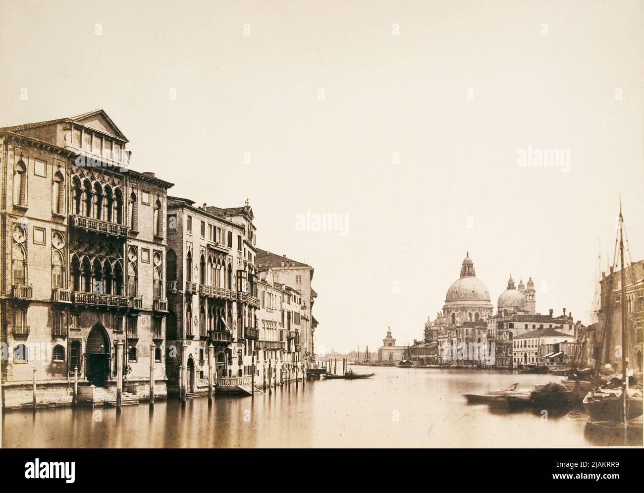 GRAND Canal DE VENISE (vue depuis le pont de l'Académie) en direction de Santa Maria della Salute Banque D'Images