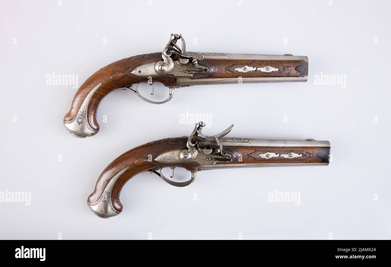 Paire de pistolets à double barbelés en flintlock Banque D'Images