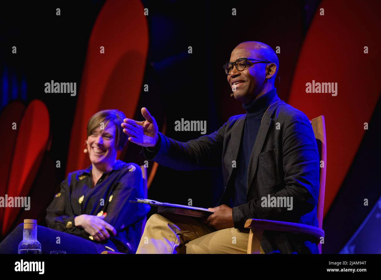 Hay-on-Wye, pays de Galles, Royaume-Uni. 31th mai 2022. 168 - Jess Phillips s'entretient avec Hugh Muir au Hay Festival 2022, pays de Galles. Crédit : Sam Hardwick/Alamy. Banque D'Images