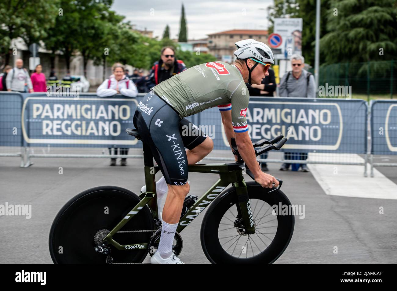 Vérone, Vérone, Italie, 29 mai 2022, Mathieu van der Poel (équipe  Alpecin-Fenix) pendant 2022 Giro d'Italia - Stage 21 - Vérone - Vérone -  Giro d'Ital Photo Stock - Alamy