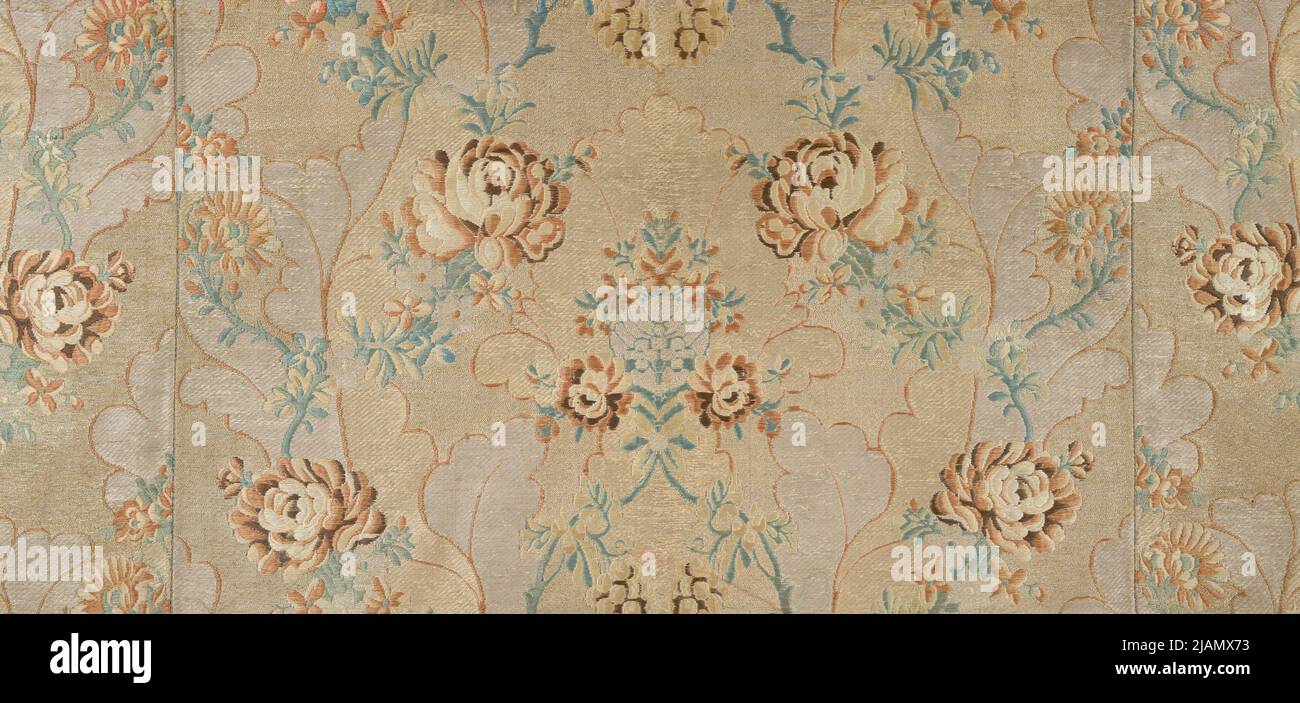 Fragment de tissu de soie sprays colorés de roses inconnu Banque D'Images