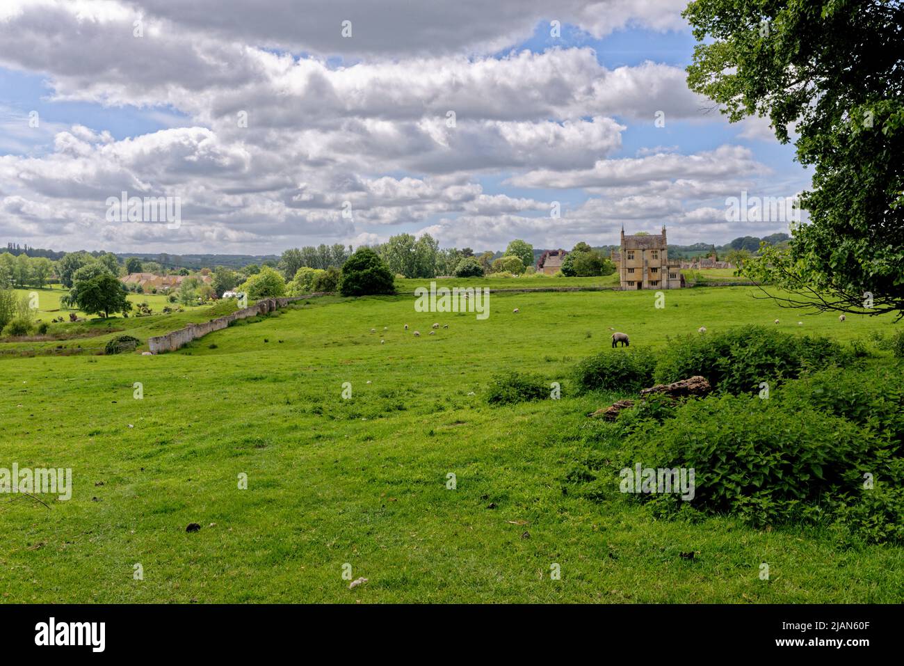 The East Banqueting House et Coneygree dans la campagne des Cotswold à Chipping Campden, Angleterre, Royaume-Uni Banque D'Images