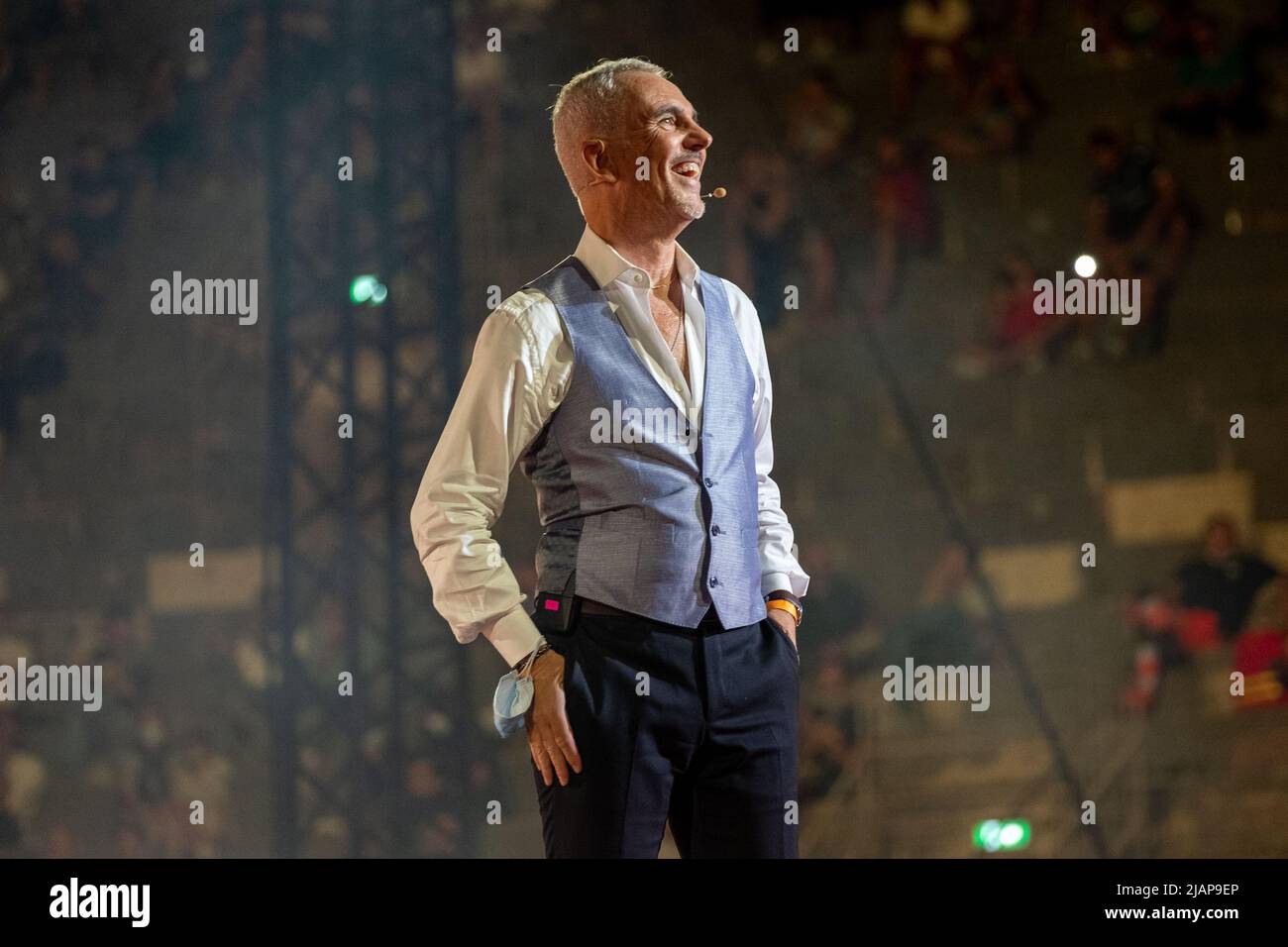 Vérone, Italie. 14th septembre 2020. Federico Buffa, journaliste sportif et conteur italien, lors de ses spectacles en direct dans l'Arena di Verona. Banque D'Images