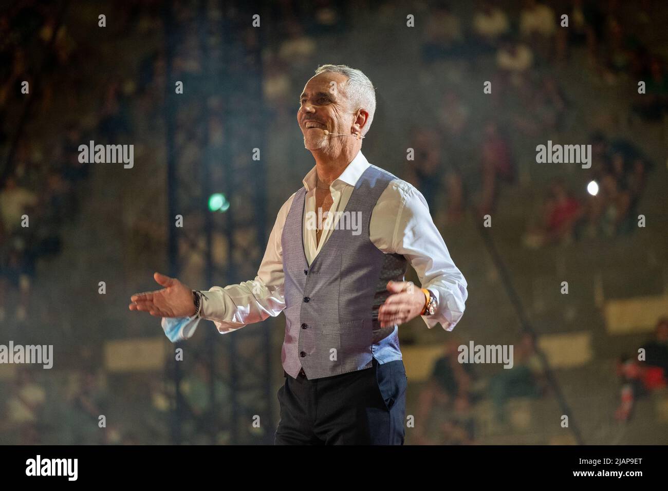 Vérone, Italie. 14th septembre 2020. Federico Buffa, journaliste sportif et conteur italien, lors de ses spectacles en direct dans l'Arena di Verona. Banque D'Images
