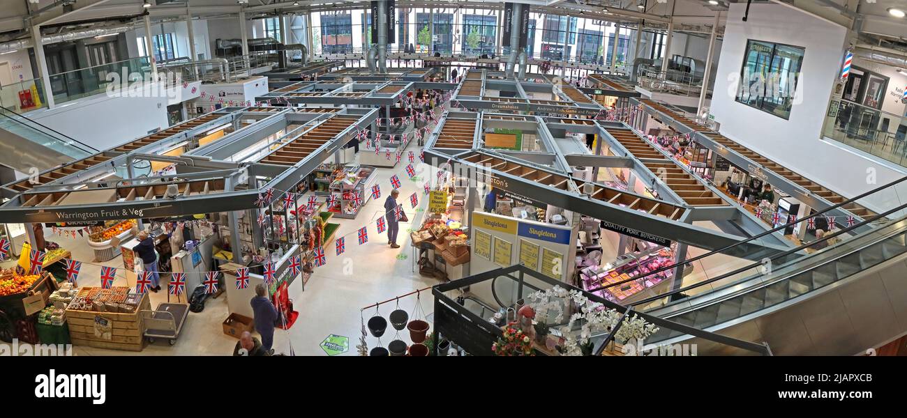 Panorama of Retail stalles, Warrington New Market, 2 Time Square, Cheshire, Angleterre, Royaume-Uni, WA1 2NT Banque D'Images